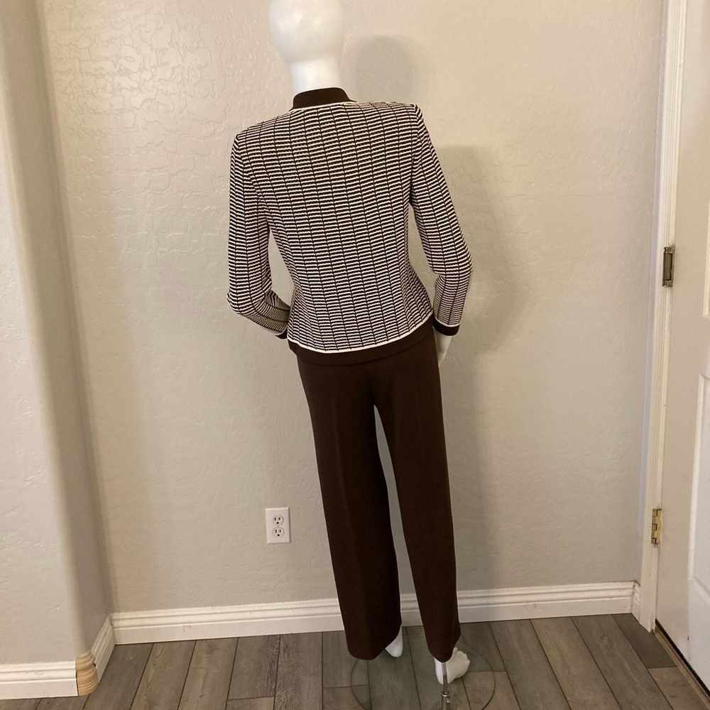 Women's Brown Knit Jacket & Pants Set - Classic Two-Piece - Picture 9 of 16
